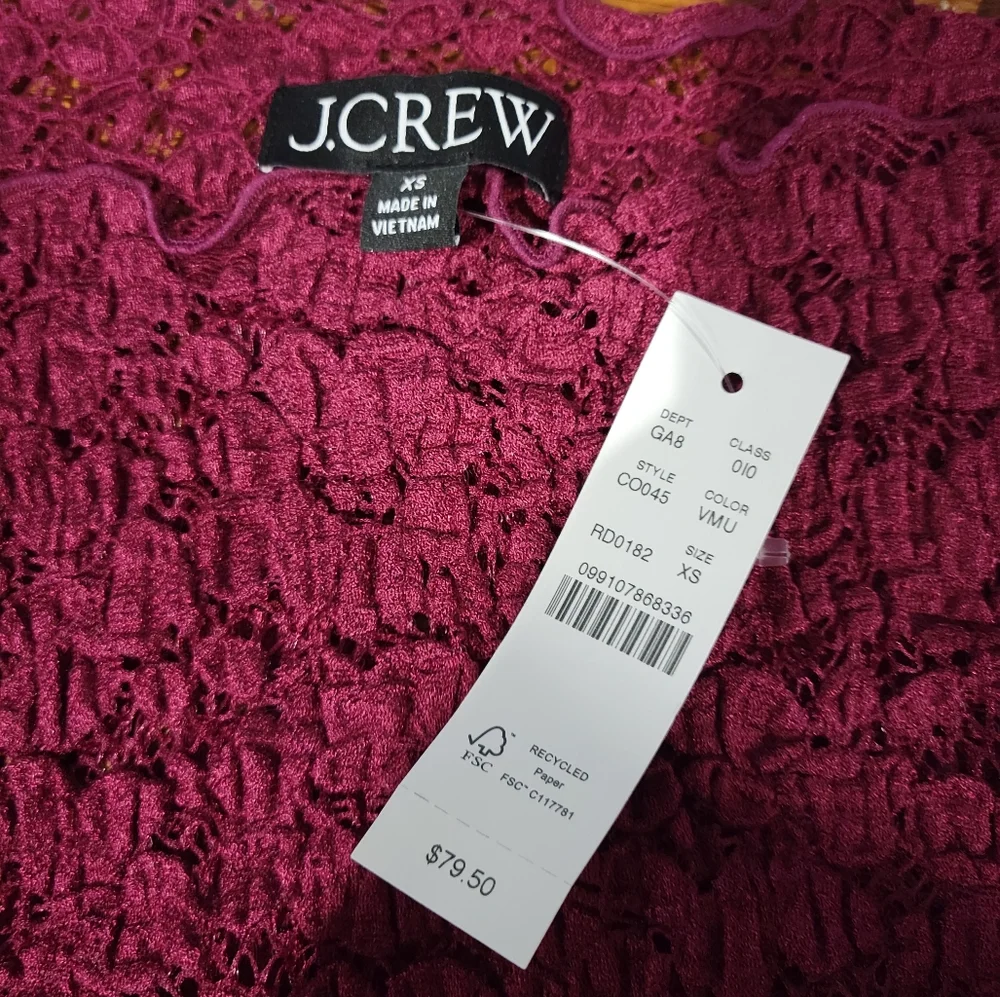 J Crew Lace boatneck top in Mulberry Size XS CO045 NWT
